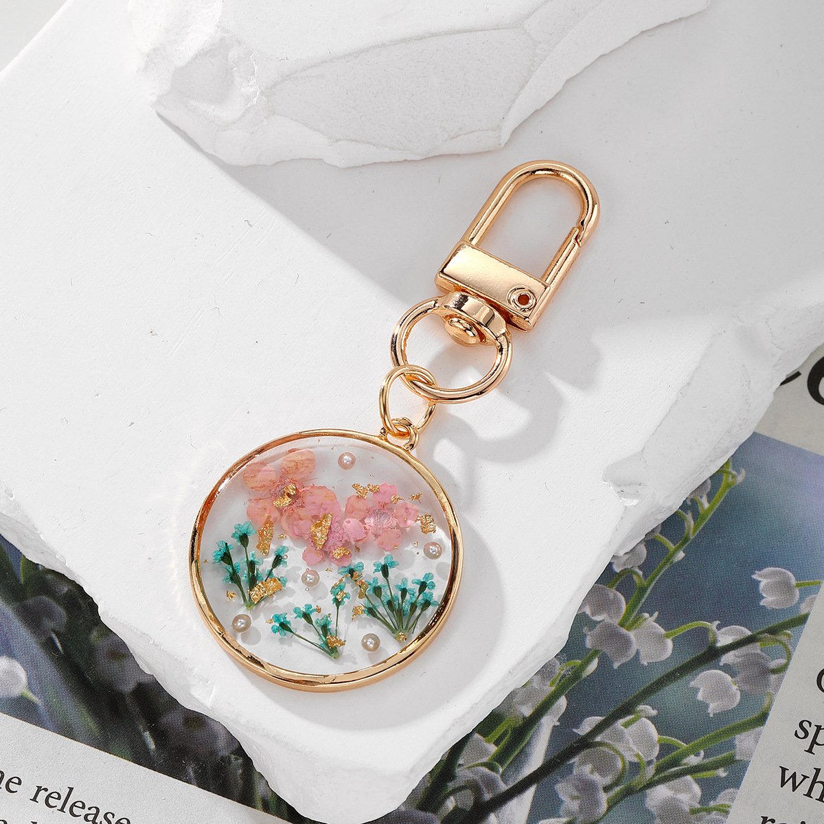 Gladiolus Dried Flower Keychain Creative Resin - Image 2